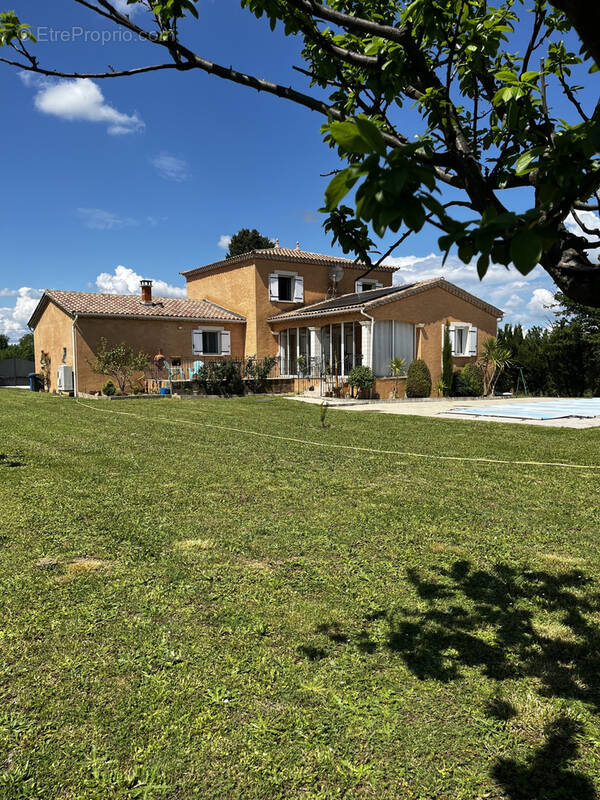 Maison à LEDIGNAN