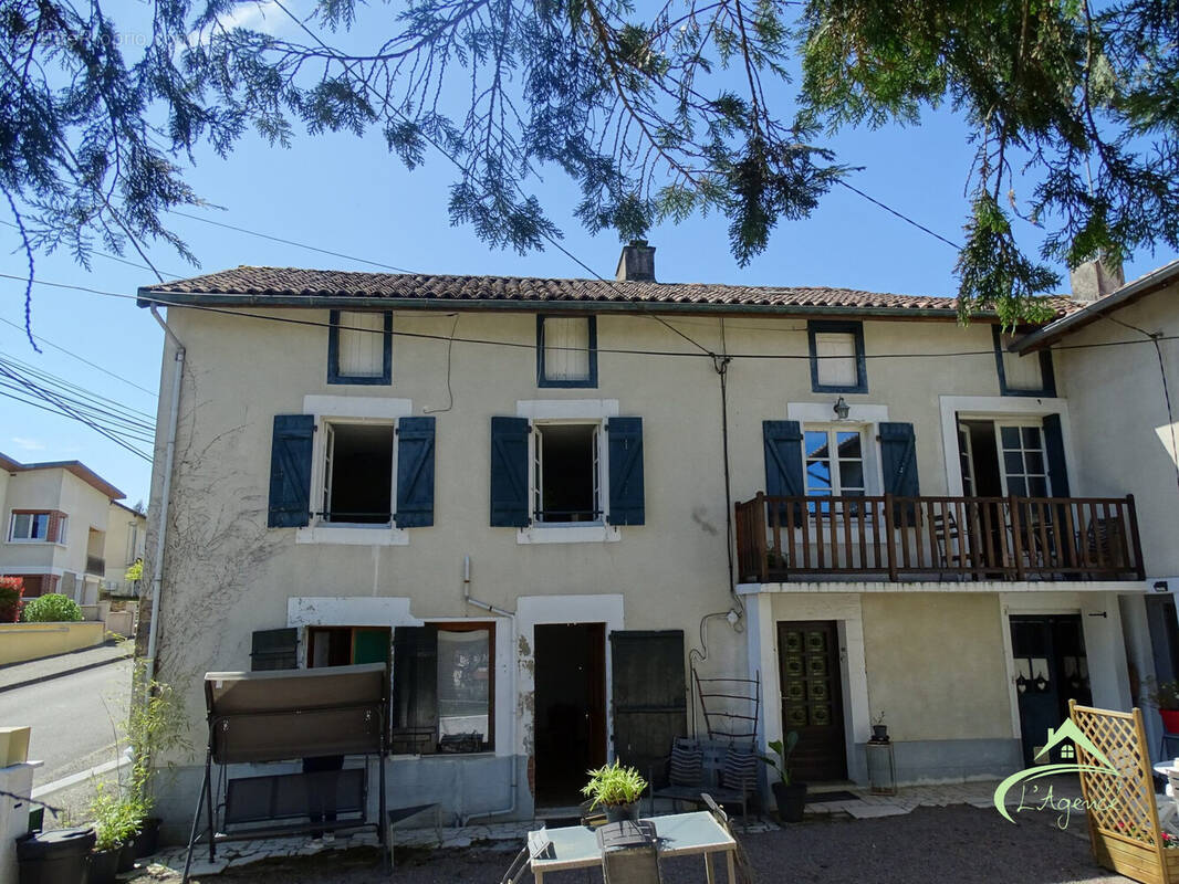 Appartement à SAINT-JUNIEN