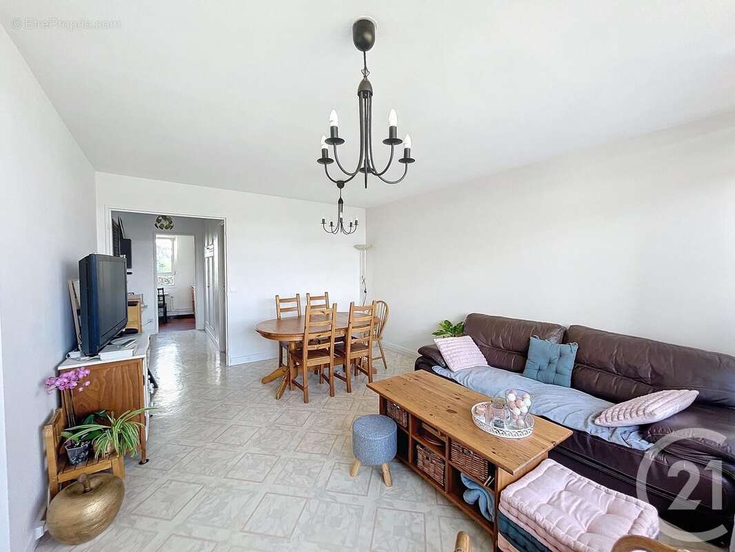 Appartement à GARGES-LES-GONESSE