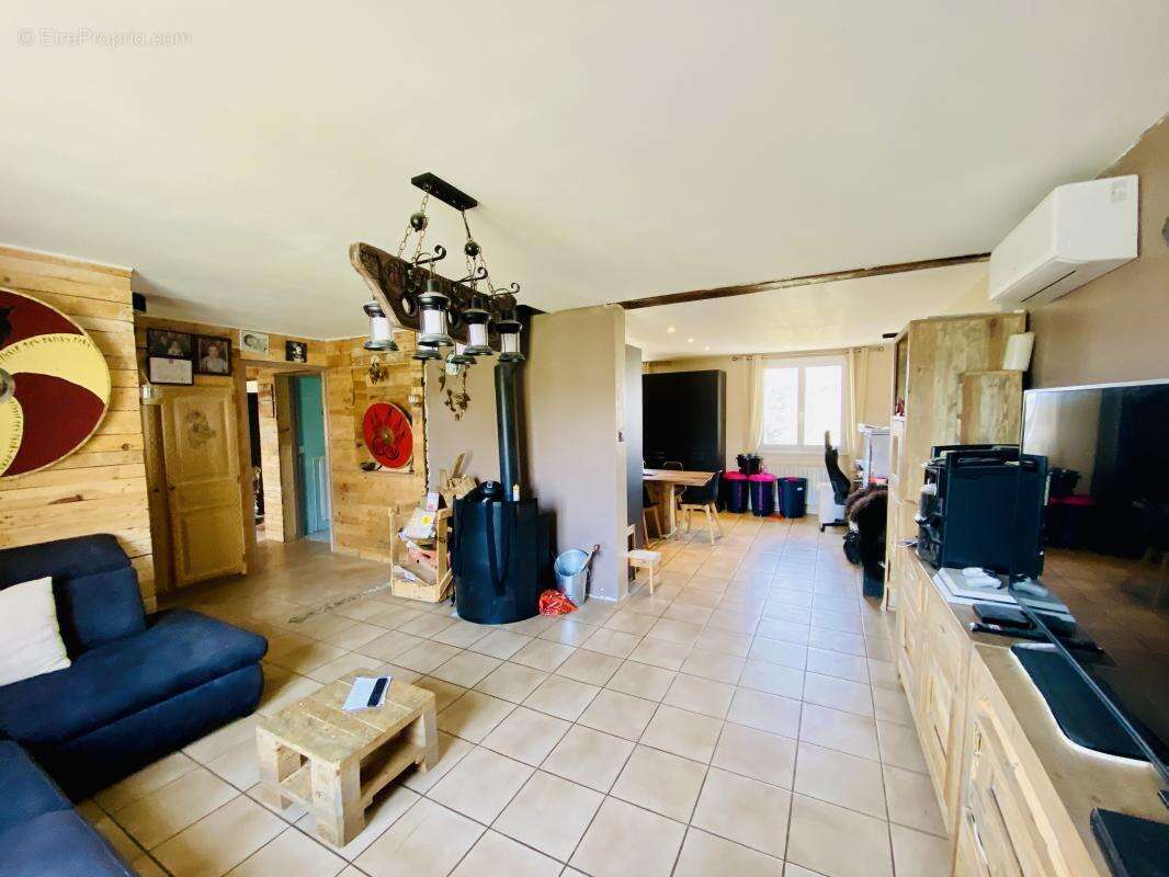 Maison à ROQUECOURBE