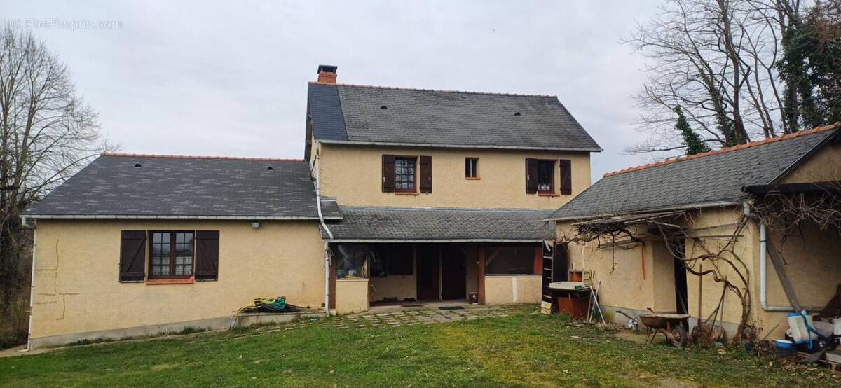 Maison à SEICHES-SUR-LE-LOIR