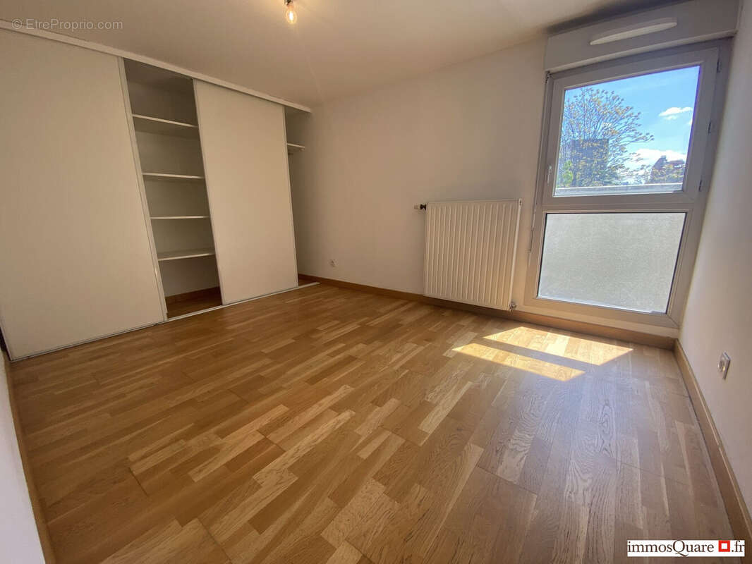 Appartement à LYON-8E