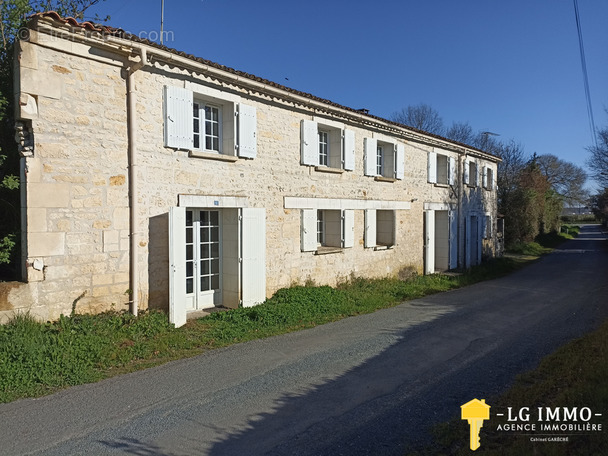 Appartement à TESSON