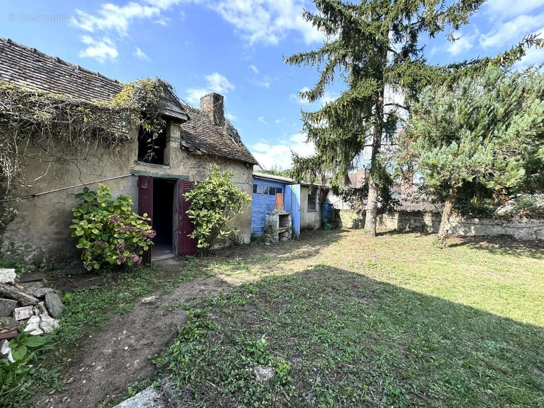 Maison à CONNERRE