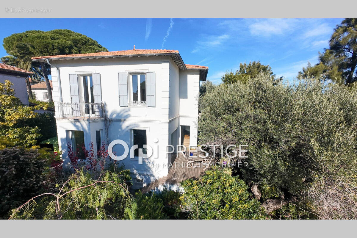 Maison à ANTIBES