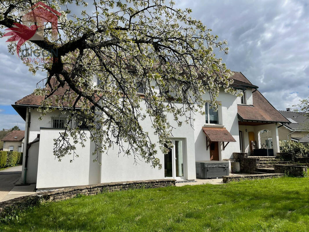 Maison à VALENTIGNEY