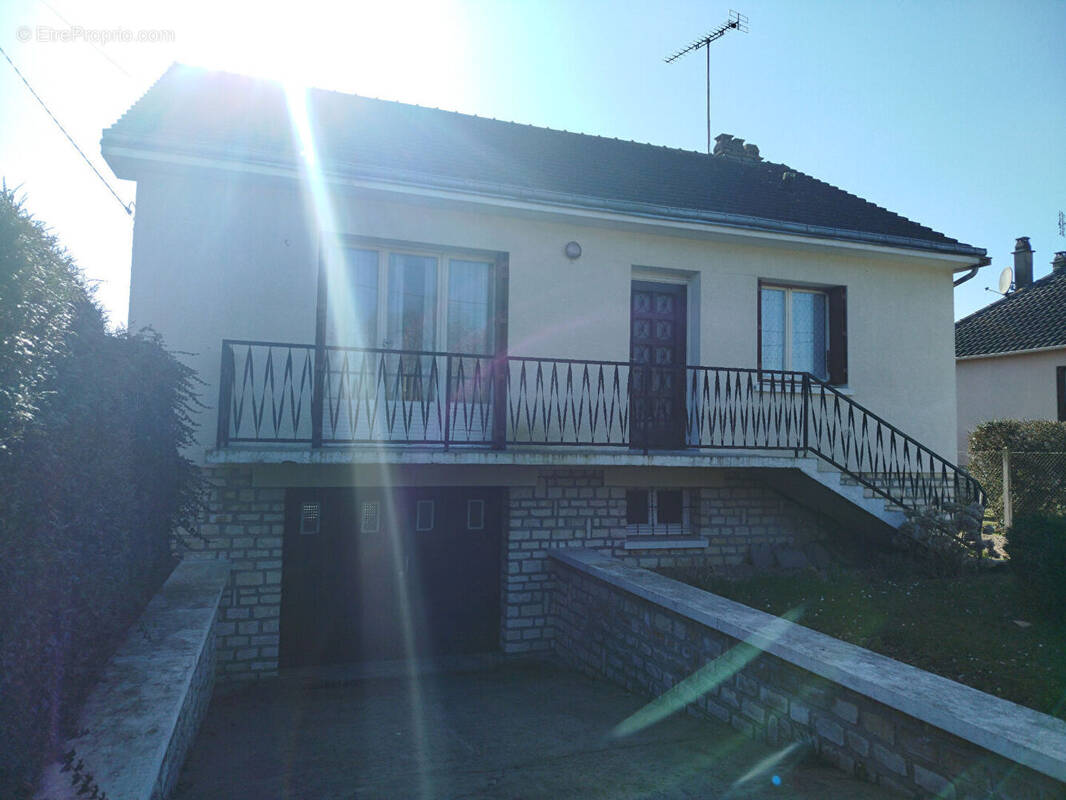 Maison à VERNOUILLET