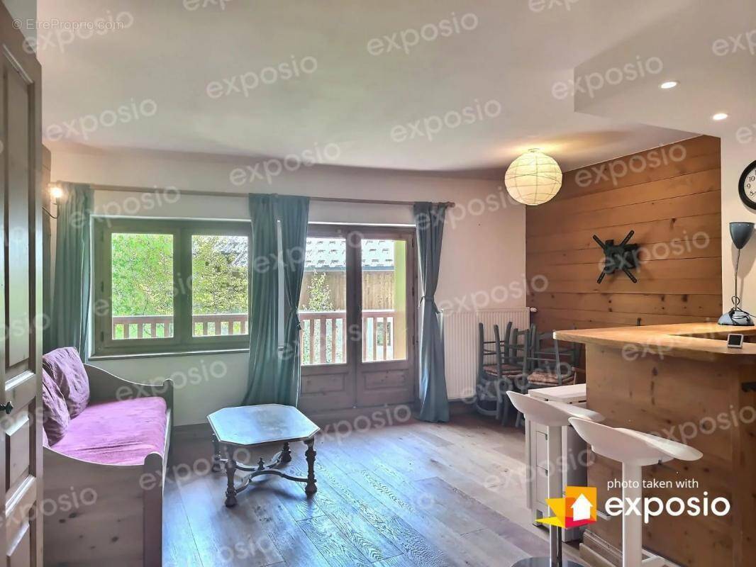 Appartement à LES ALLUES