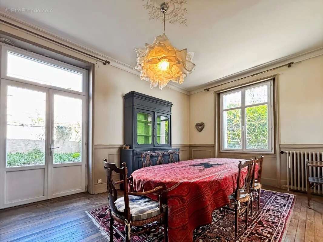 Maison à PERIGUEUX