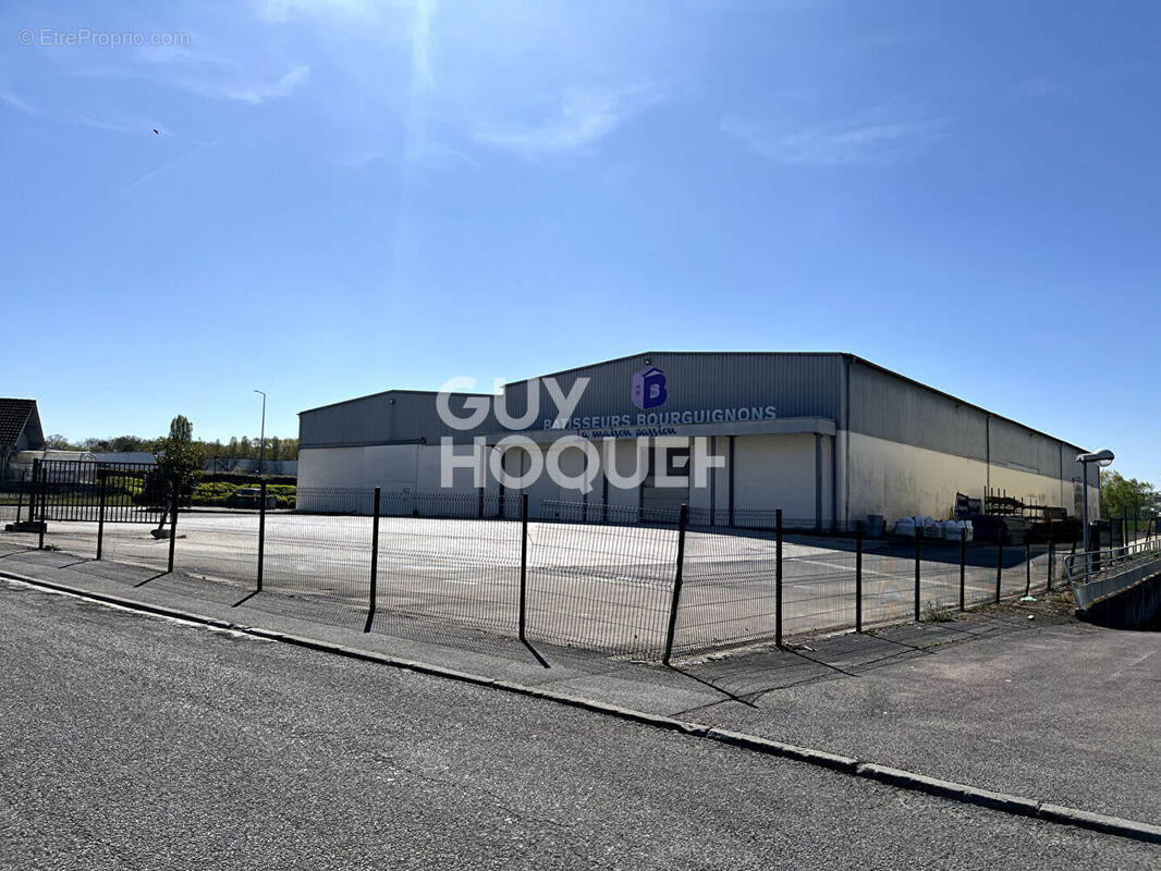 Commerce à QUETIGNY