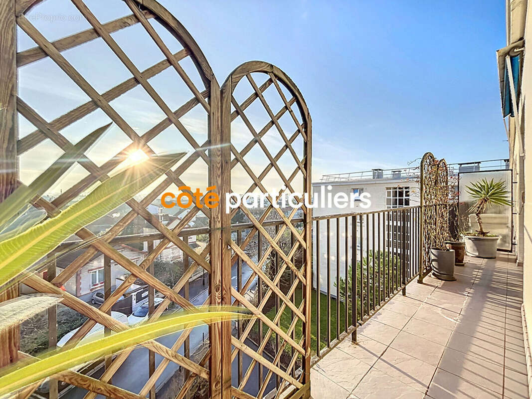 Appartement à SAINT-MAUR-DES-FOSSES