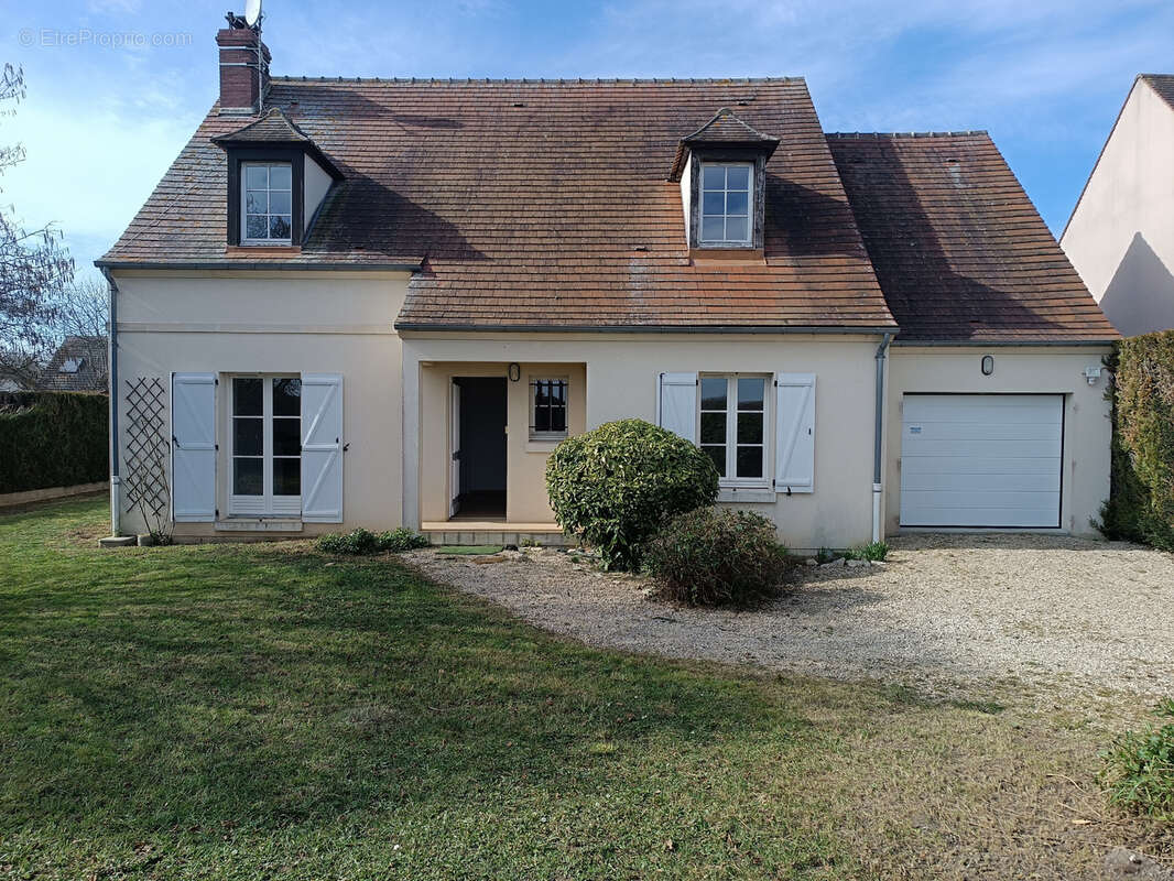 Maison à VINEUIL-SAINT-FIRMIN