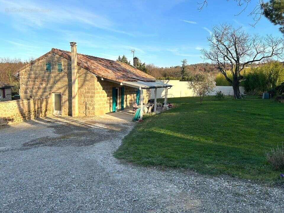 Maison à CHATEAUNEUF-SUR-ISERE