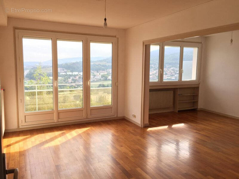 Appartement à FIRMINY