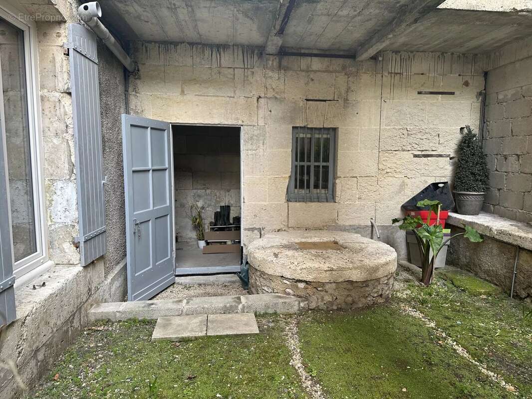 Maison à CHALAIS