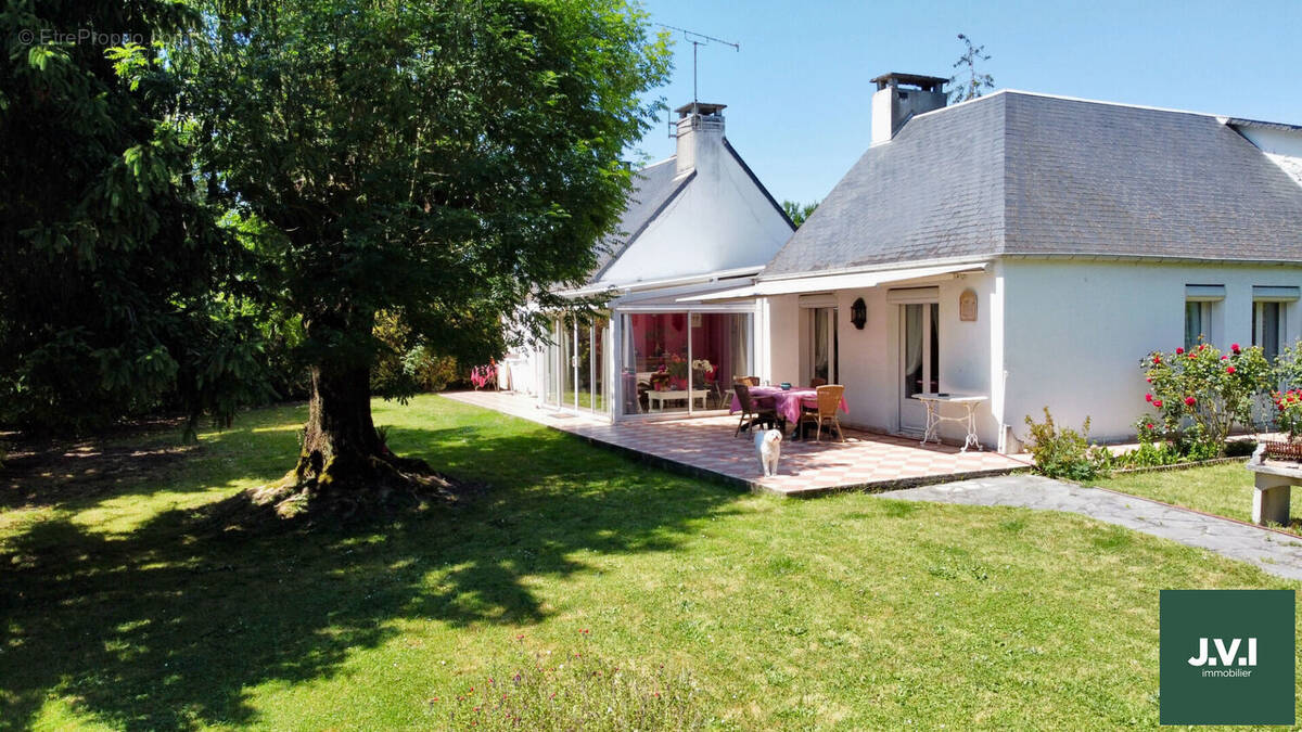 Maison à MONTLIGNON