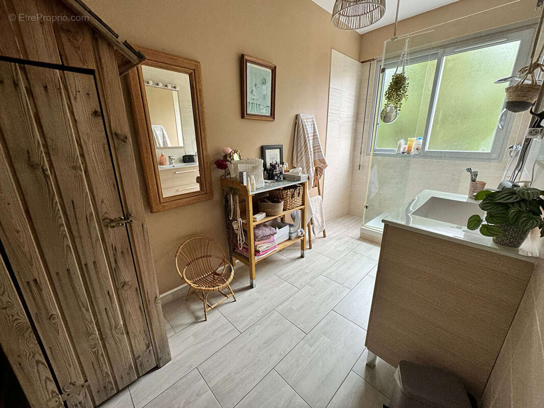 Appartement à CAUDEBEC-LES-ELBEUF