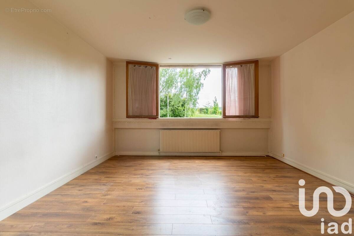 Photo 1 - Appartement à BEYNES