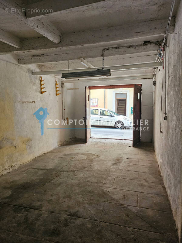 Parking à BEZIERS