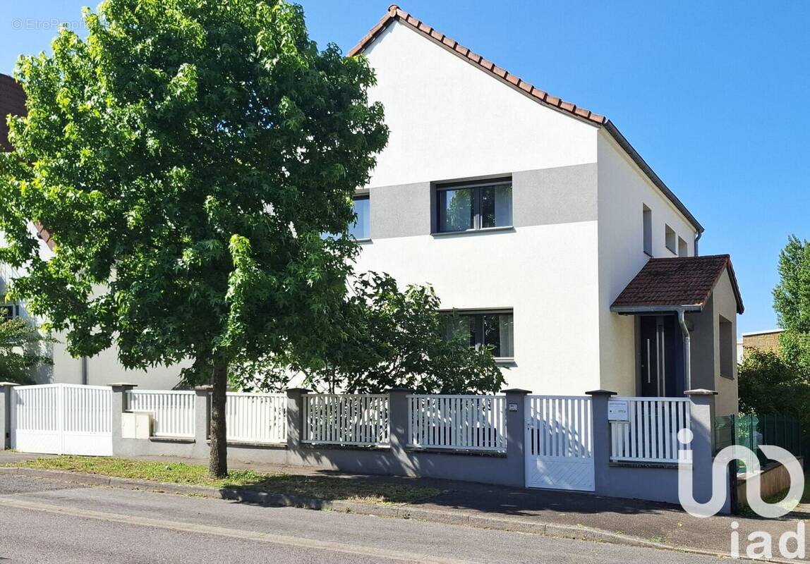 Photo 1 - Maison à SAINT-AVOLD