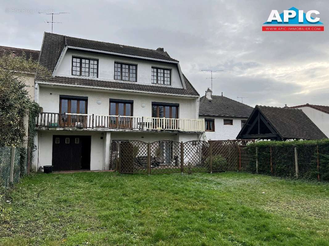 Appartement à GROSLAY