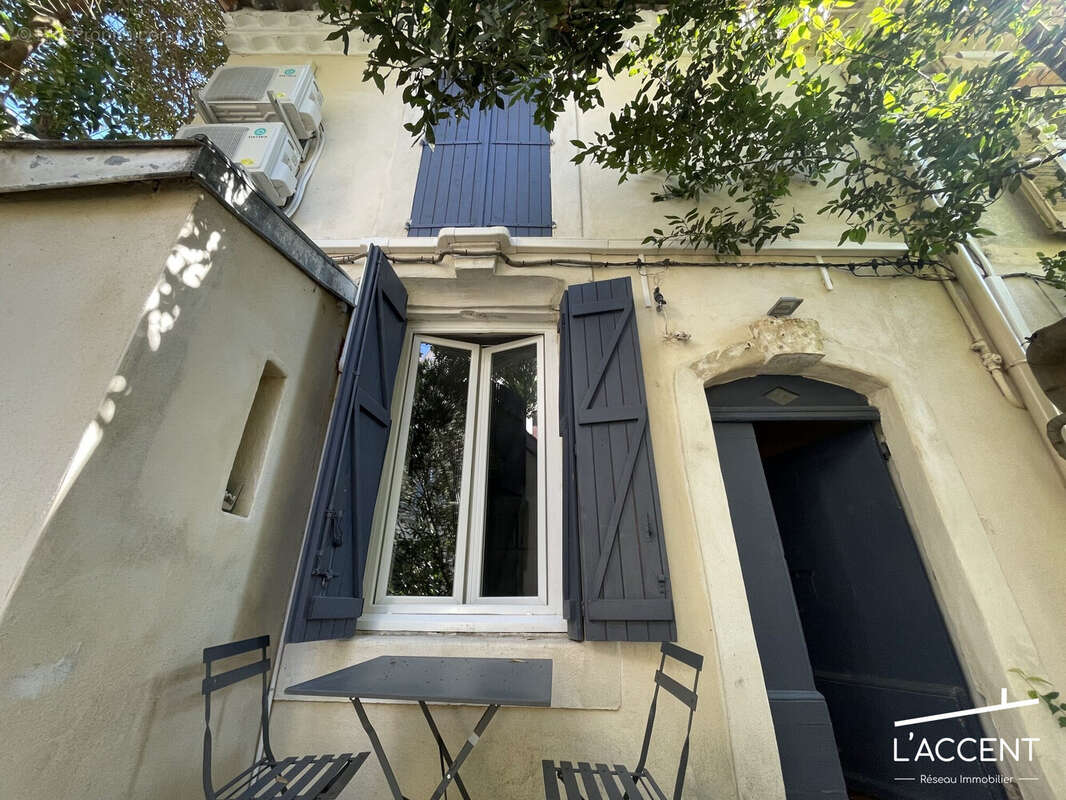 Appartement à NIMES