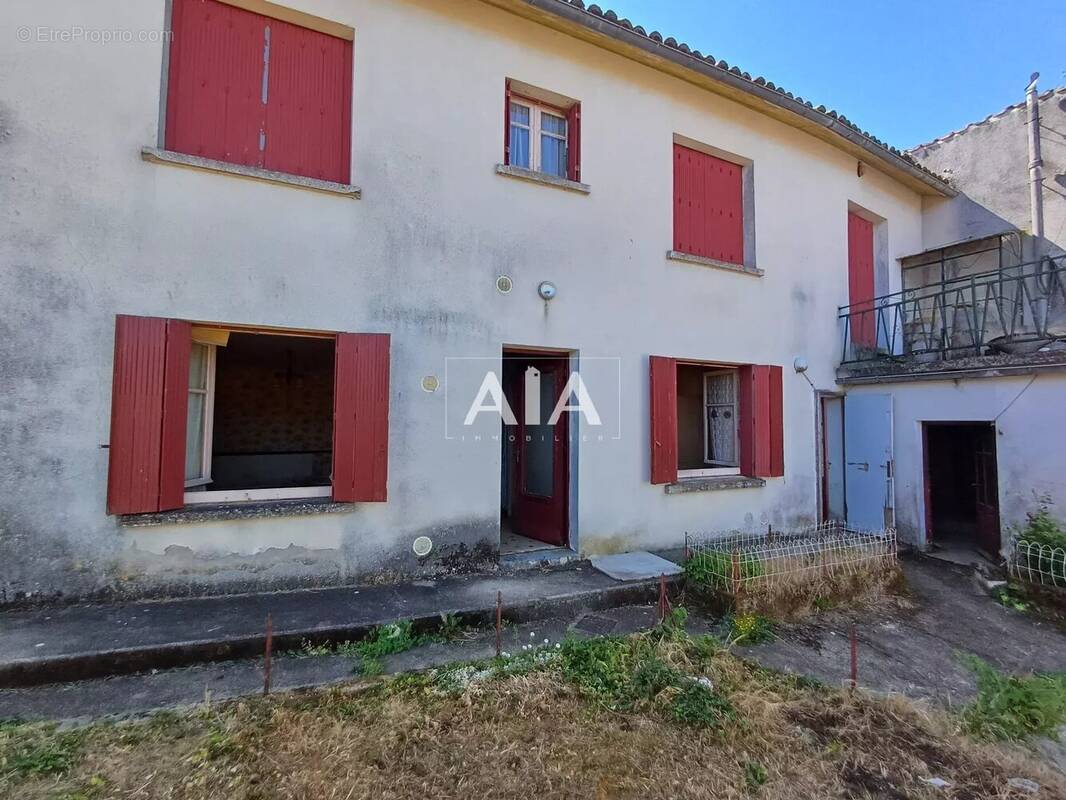 Maison à RUFFEC