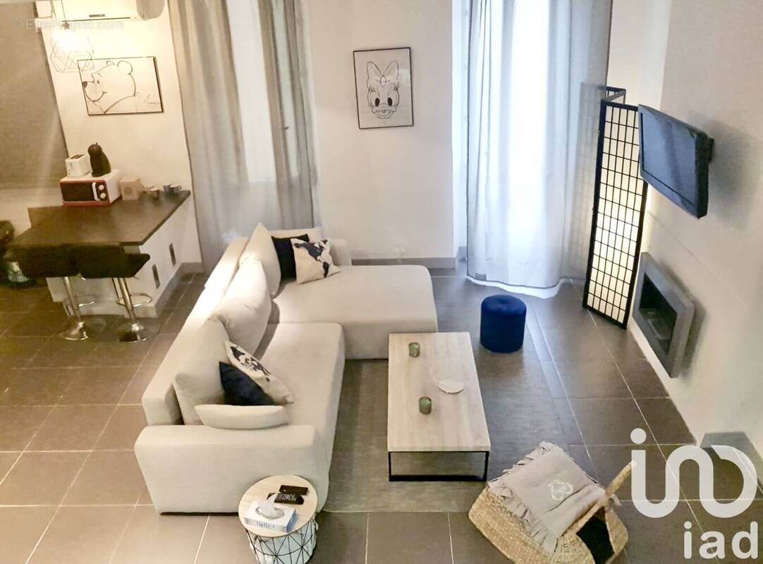 Photo 1 - Appartement à MARSEILLE-2E