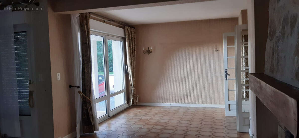 Maison à CHAUSSIN