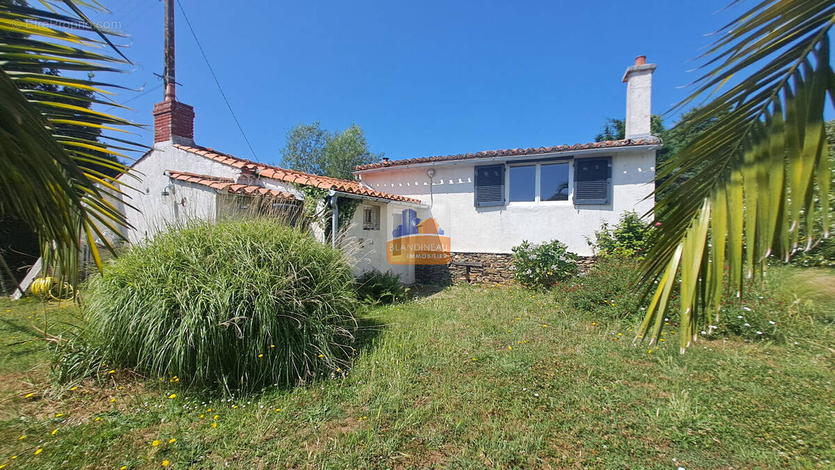 Maison à BOUAYE