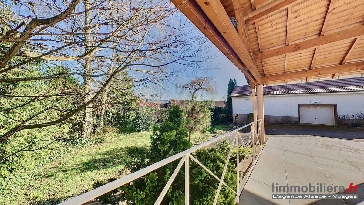 Maison à PROVENCHERES-SUR-FAVE