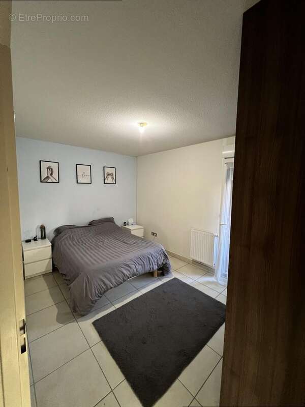 Appartement à MAUGUIO