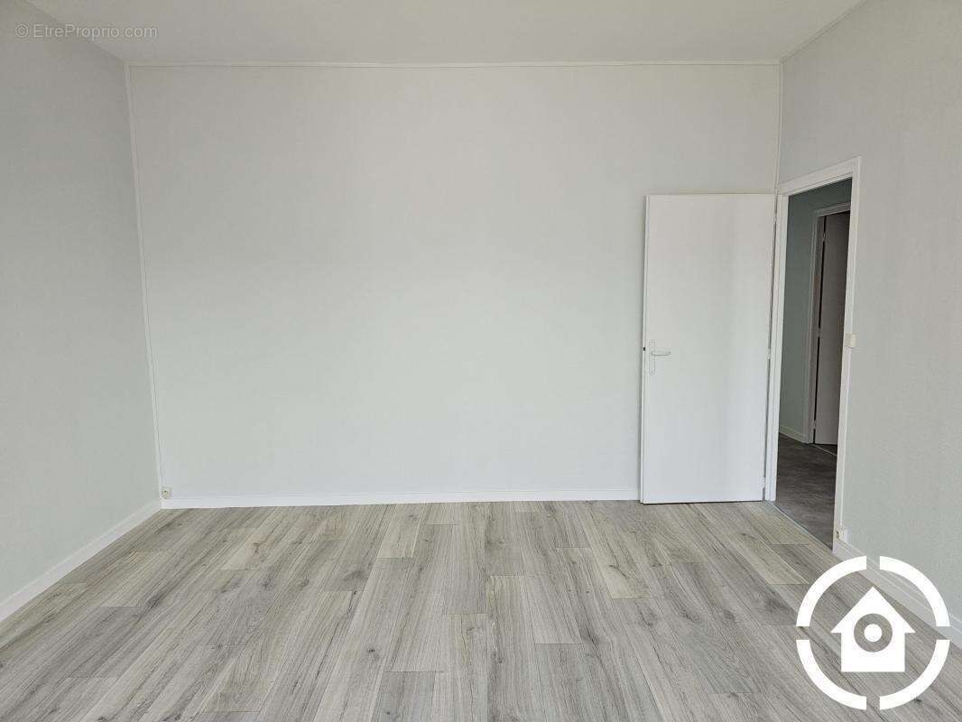 Appartement à COGNAC