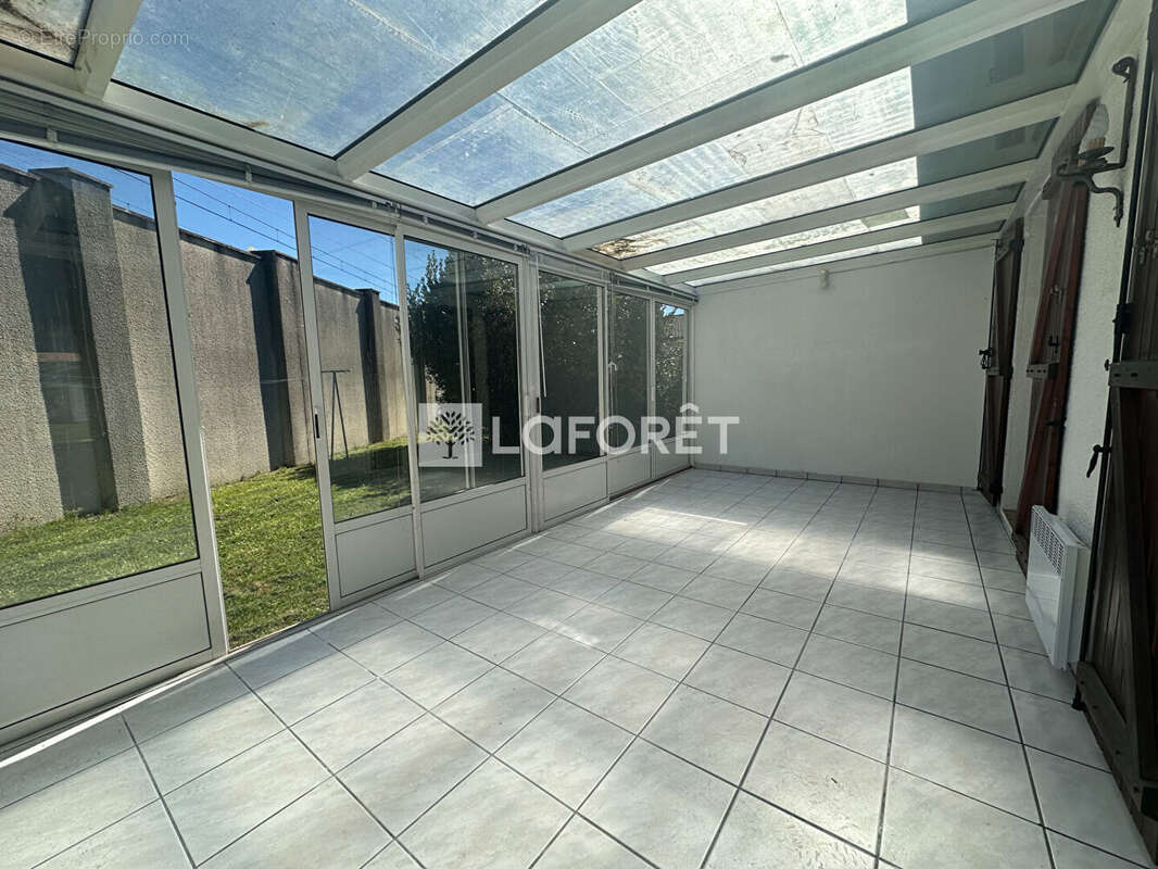 Maison à BLANQUEFORT