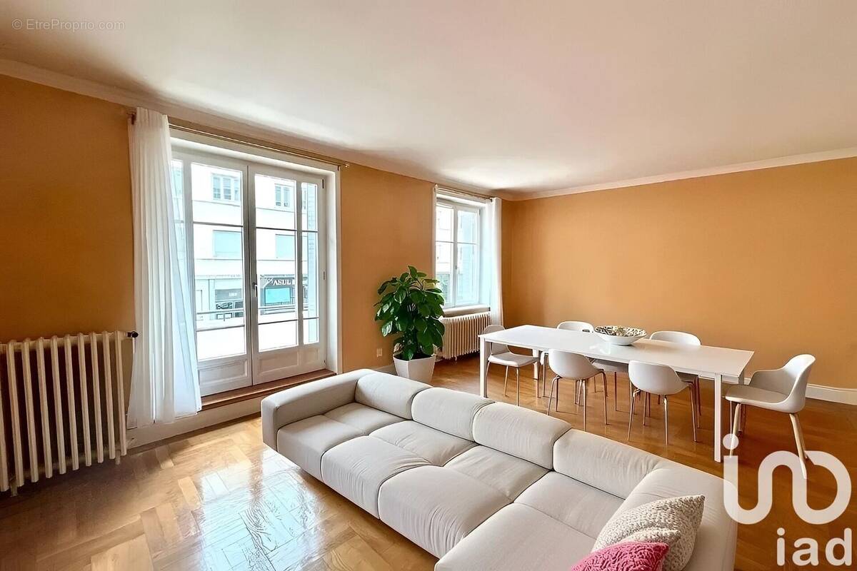 Photo 1 - Appartement à LYON-6E