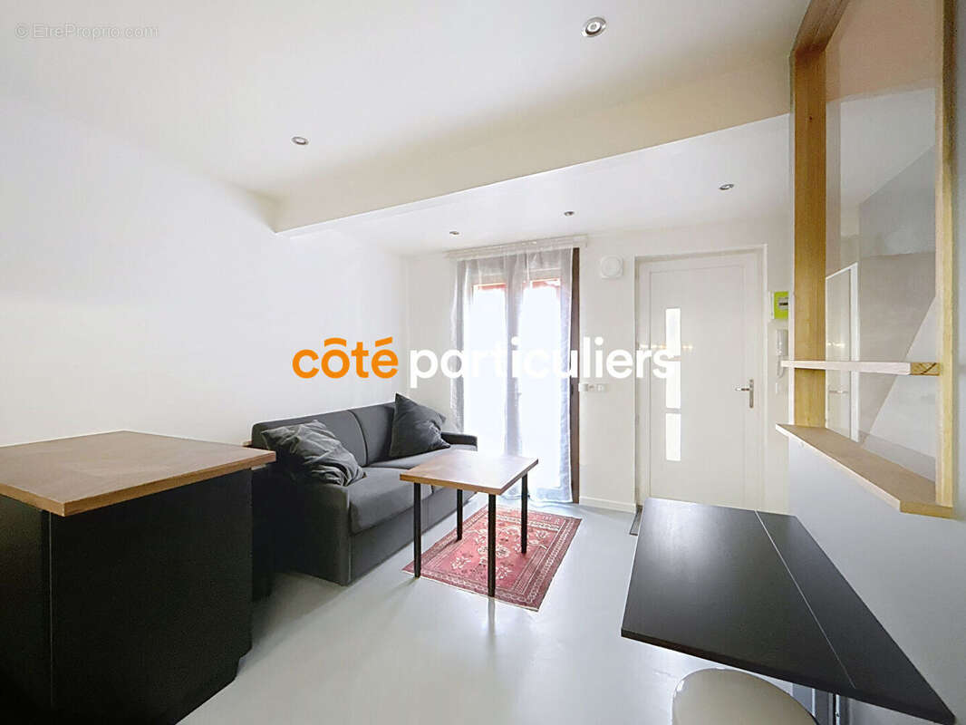 Appartement à SAINT-MAUR-DES-FOSSES