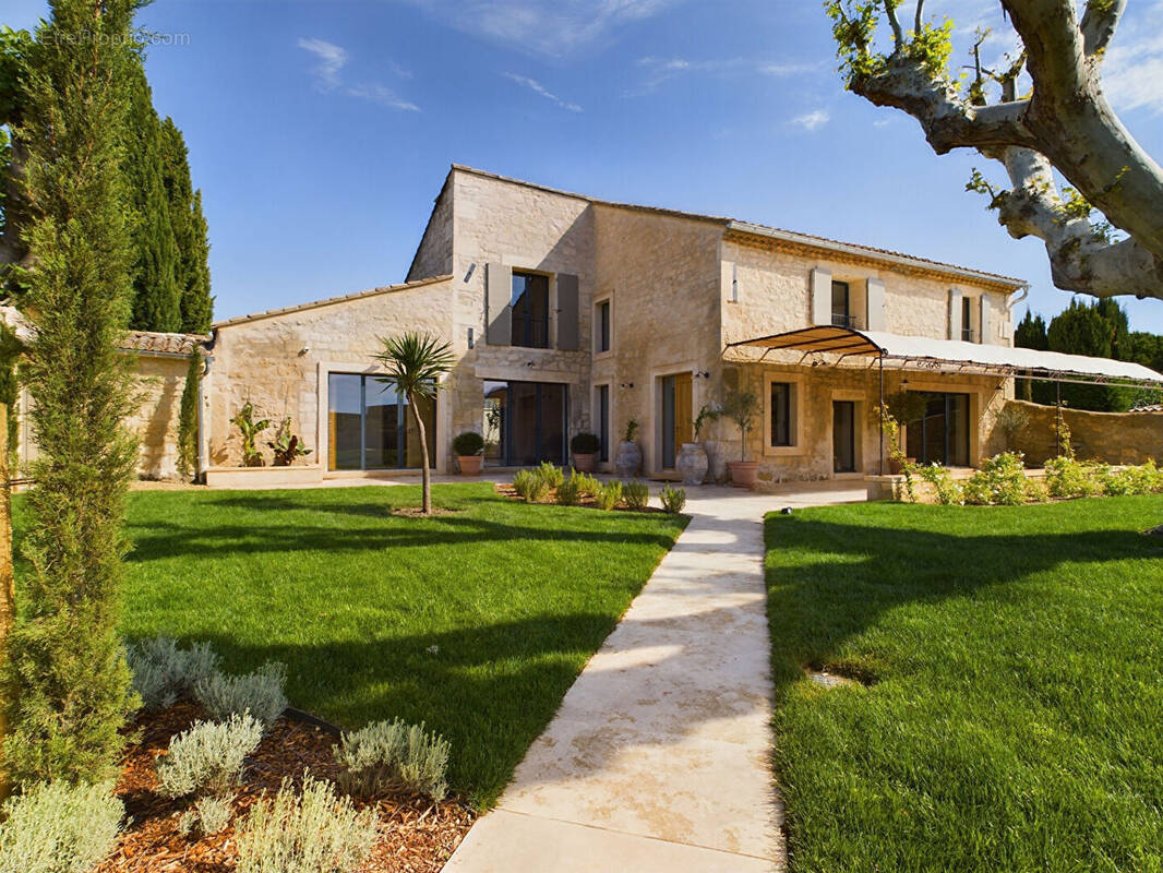 Maison à PARADOU