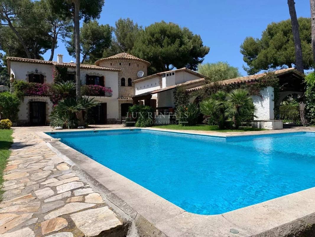 Maison à ANTIBES