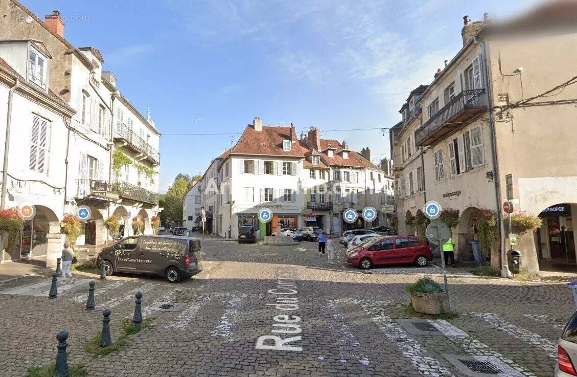 Commerce à LONS-LE-SAUNIER