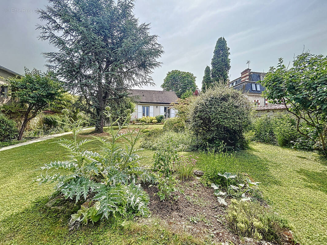 Maison à MELUN