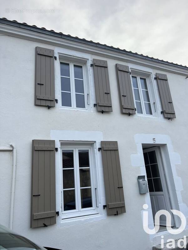 Photo 1 - Maison à SAINT-XANDRE