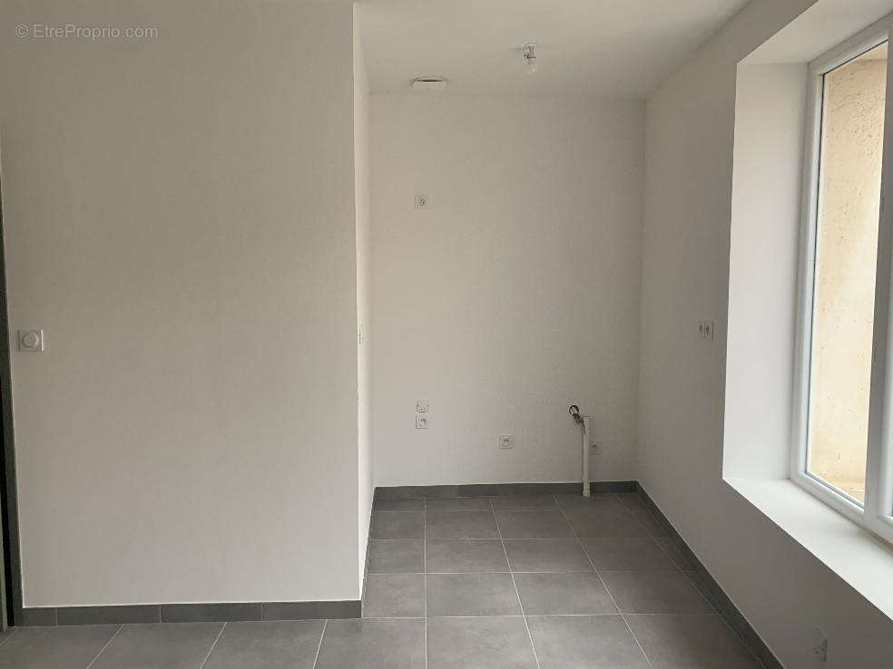 Appartement à BOULETERNERE