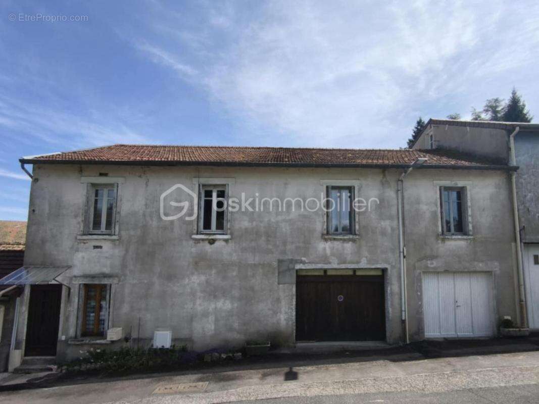 Maison à NOIRETABLE