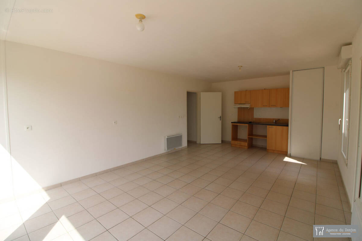 Appartement à PONS