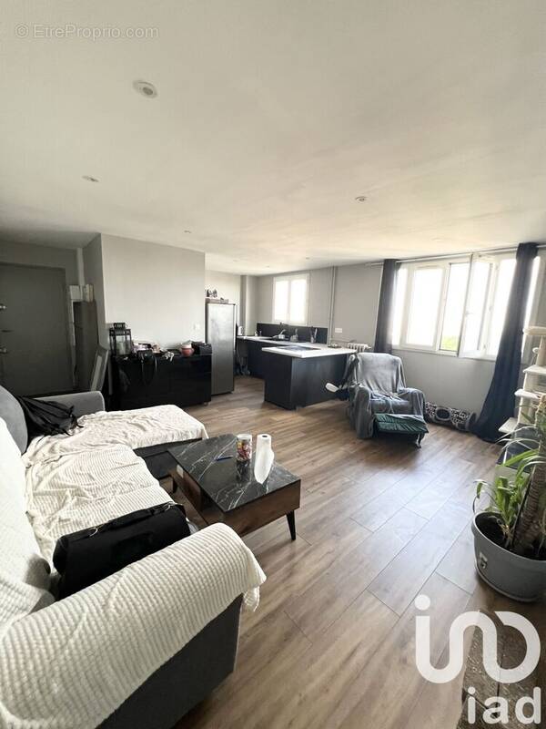 Photo 1 - Appartement à CHOISY-LE-ROI