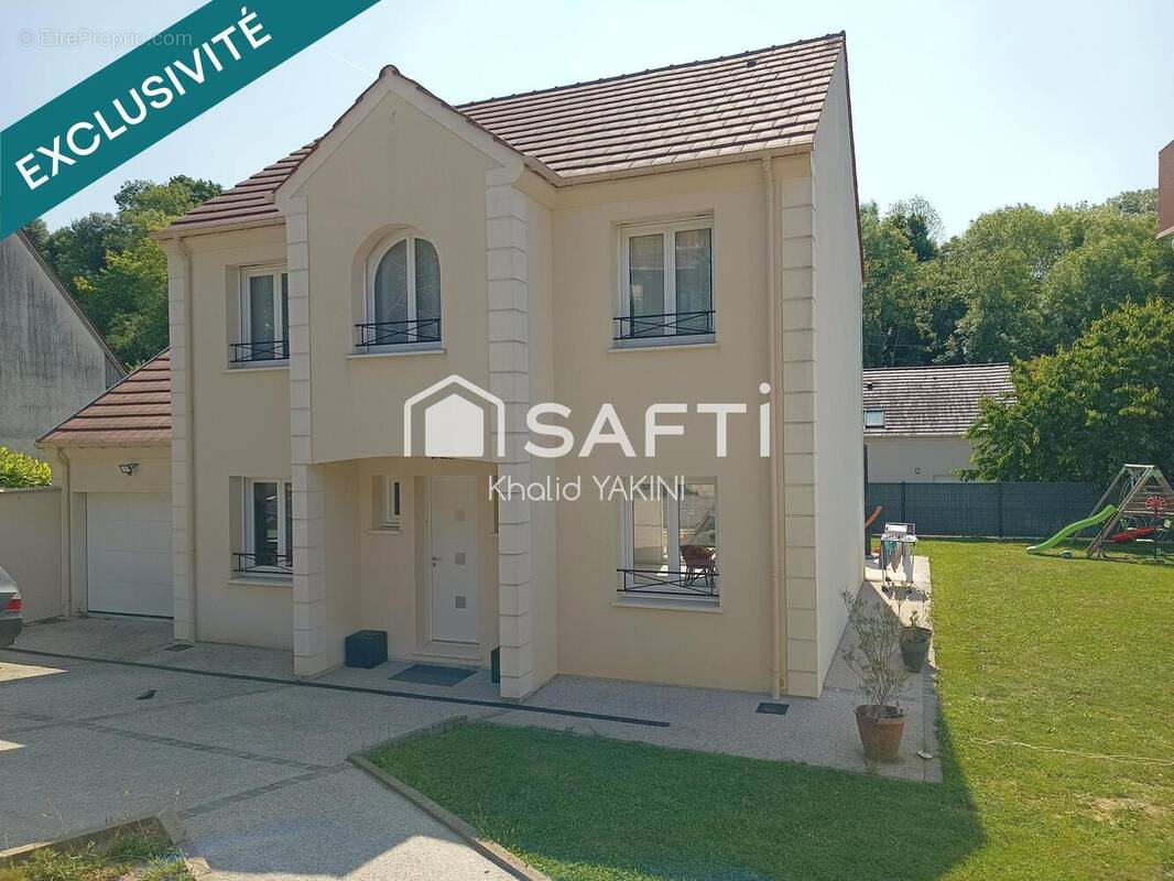 Photo 1 - Maison à JUZIERS
