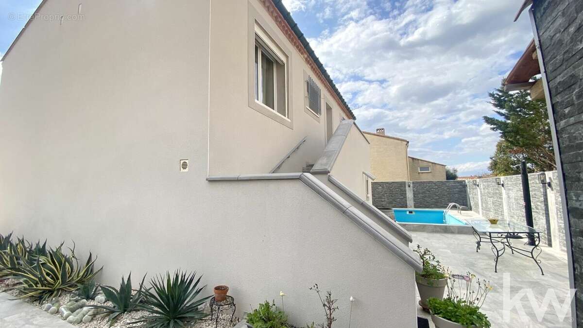 Maison à MONTADY