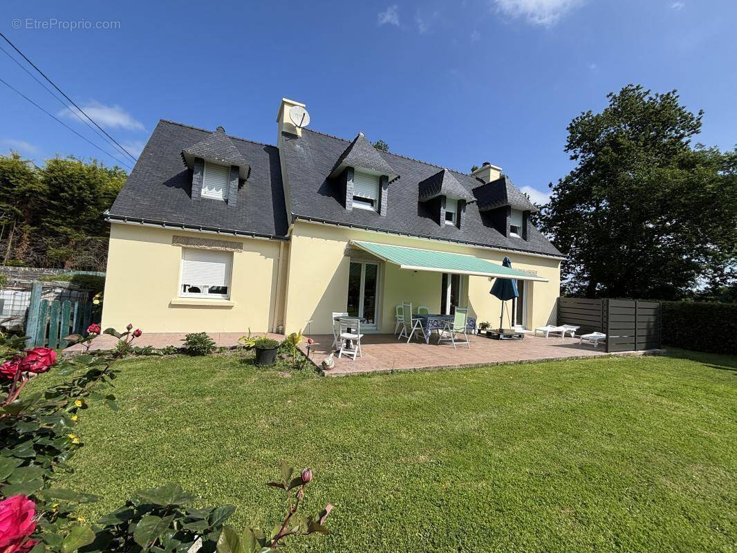 Maison à CLOHARS-CARNOET