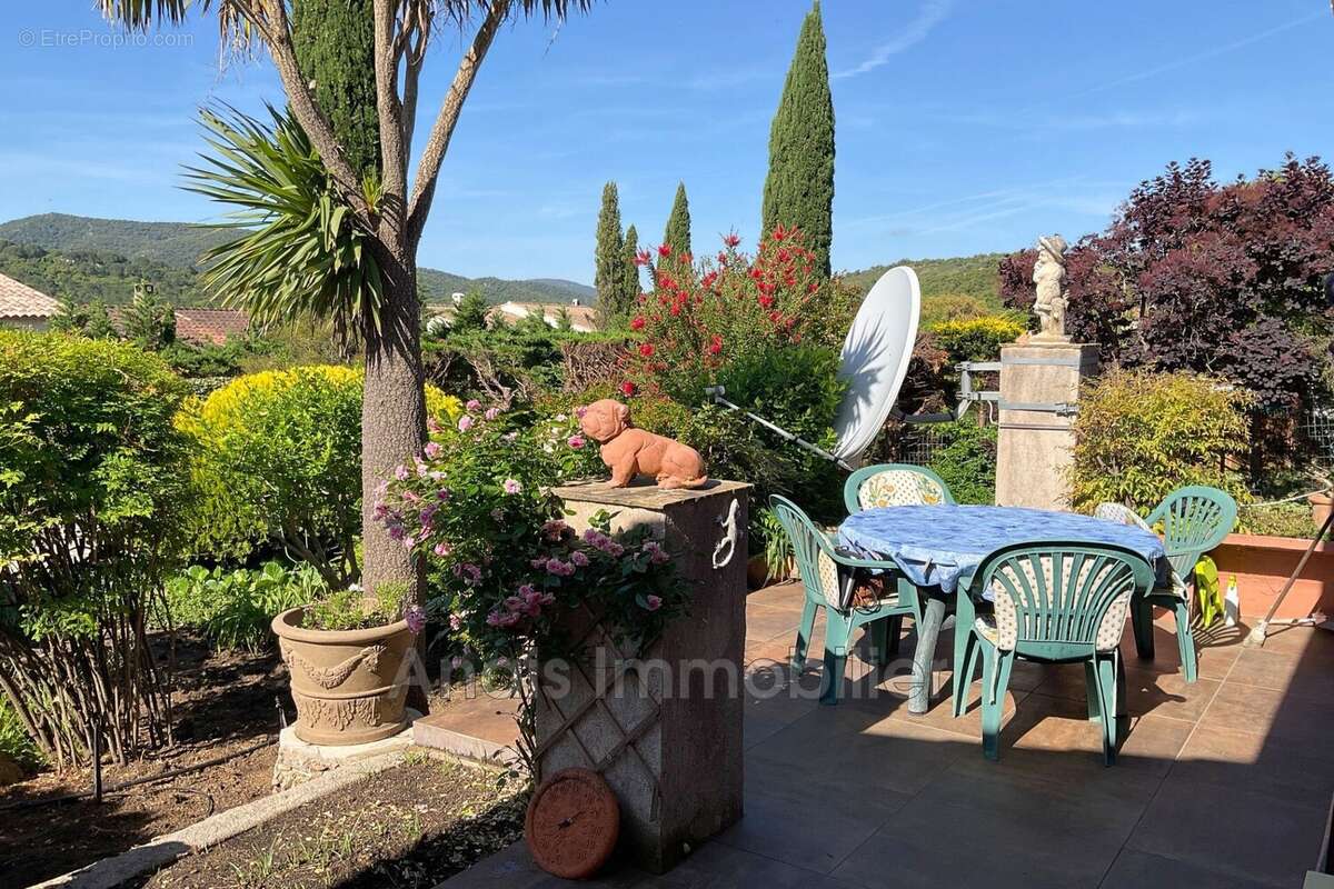 Maison à LA MOLE