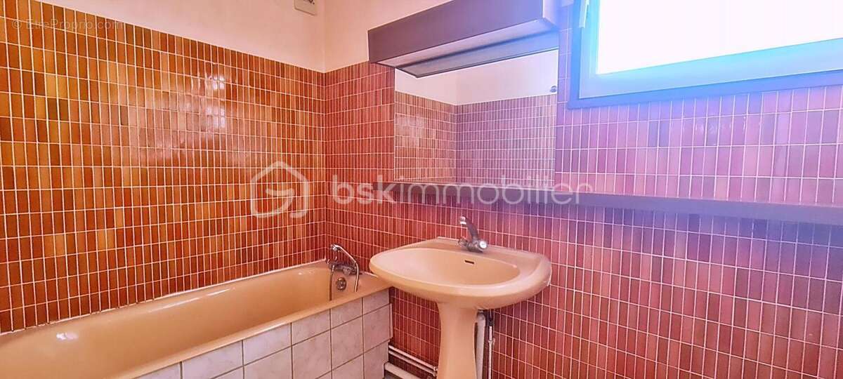 Appartement à MAISONS-ALFORT